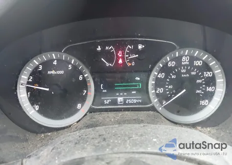 2014 Nissan Sentra Sr z USA, uszkodzony, nr VIN 3N1AB7AP3EY299678